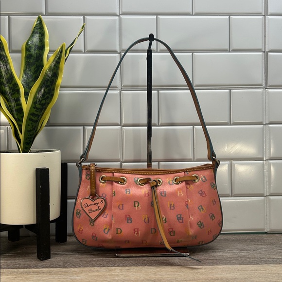 Dooney & Bourke vintage pink pouchette soho shoulder bag - Picture 1 of 16